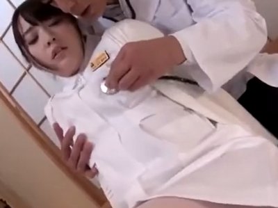 「せ、先生に診察されて…」純白な看護師さんが変態医師に淫乱診断され…ｗ