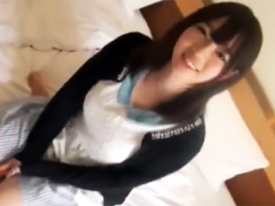 天使みたいなルックスなのにドいやらしいいボディを持つ女子大生とパコハメ堪能