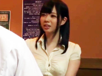 媚薬オイルでエッチなマッサージされた黒髪美少女が生ハメされて狂いイキｗ