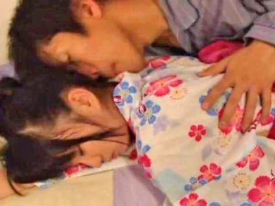 おばあちゃんの住む田舎で兄に夜這いされた妹