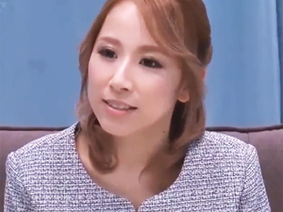 息子の入学式帰りに声かけされ男優とカメラの前で不倫性交しちゃう欲求不満な巨乳妻