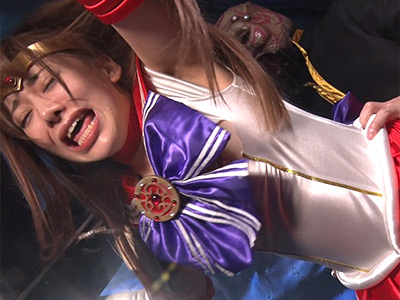 悪の肉棒に完全支配されるロリ戦士！屈辱の失禁イキで果てる