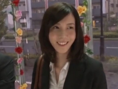 真面目なしろうとOLが同僚男とのまさかのパコ展開に→予想外の快感でカップル成立